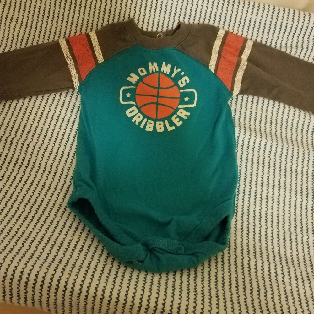 Long sleeve onesie